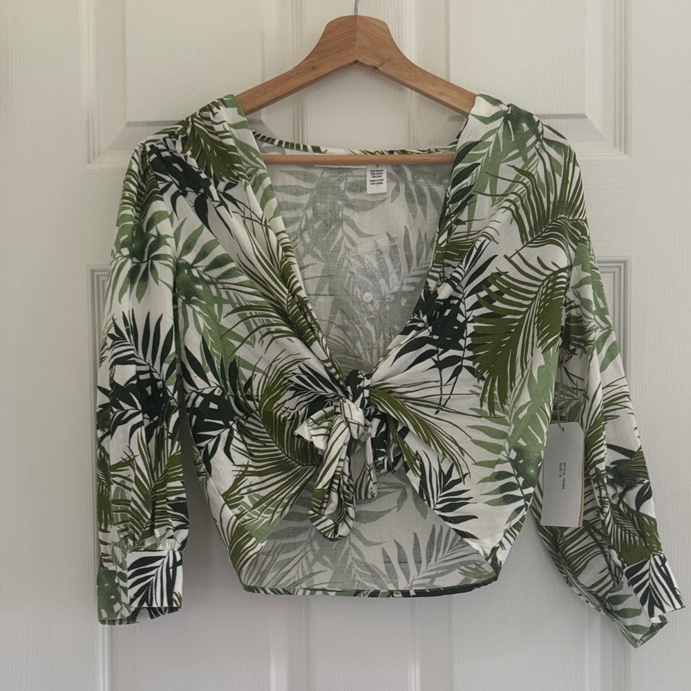 Tropical Green Leaf Palm Tree Print Blouse with Tie-Front